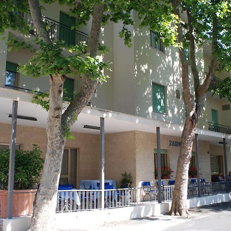 Hotel Zaghini Rimini Dış mekan fotoğraf