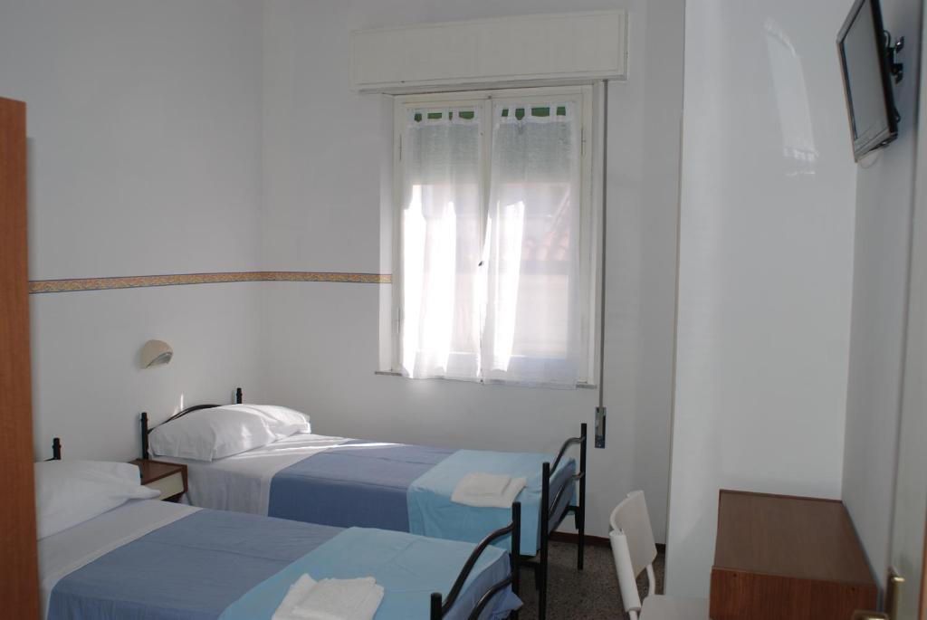 Hotel Zaghini Rimini Oda fotoğraf