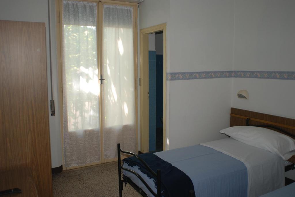 Hotel Zaghini Rimini Oda fotoğraf